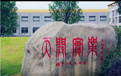 The steel wire goes in and the nails come out, and the nail processing process is taken in real time to solve my doubts for many years.